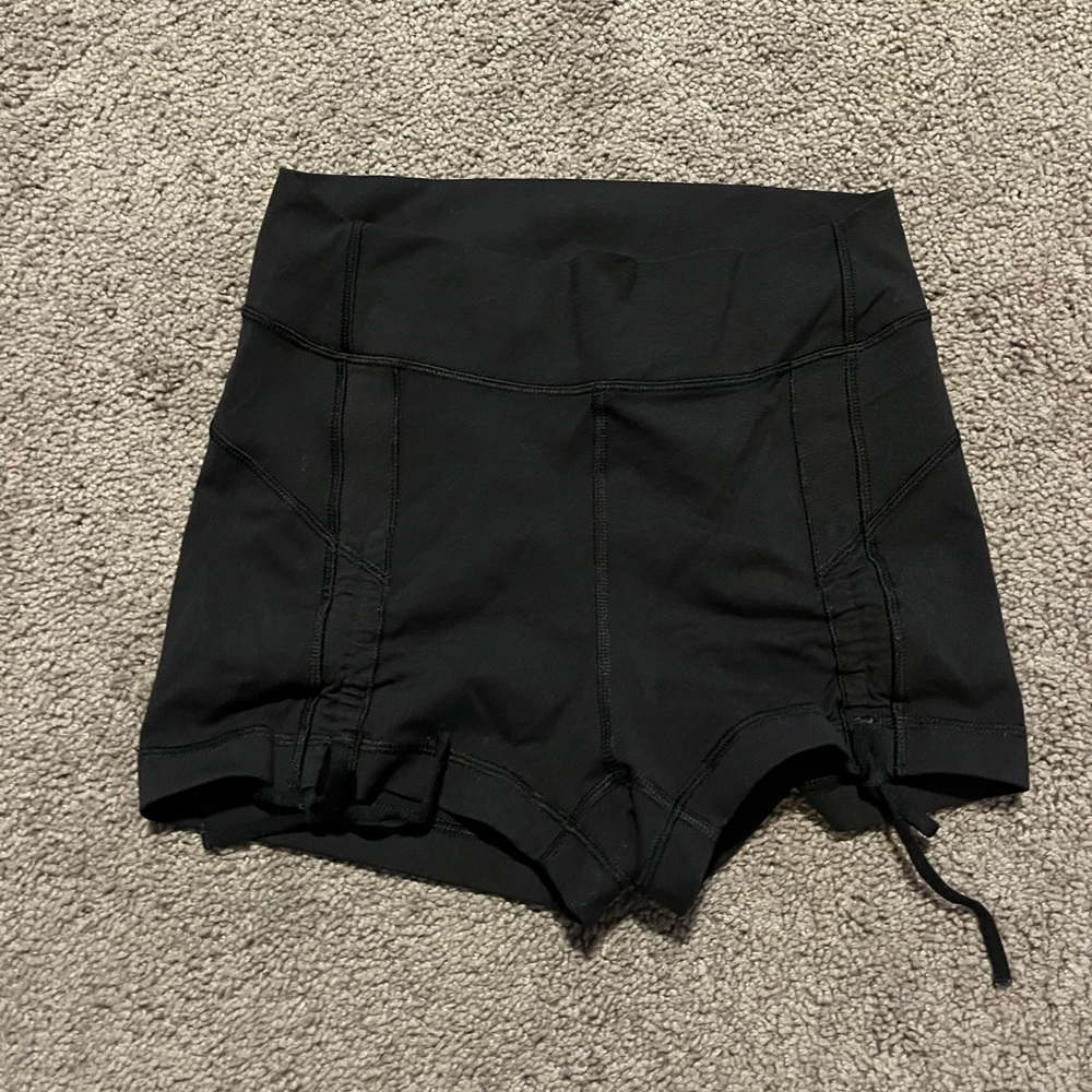 Lululemon biker shorts